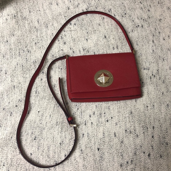 kate spade Handbags - ⚡️KATE SPADE MINI RED SATCHEL⚡️